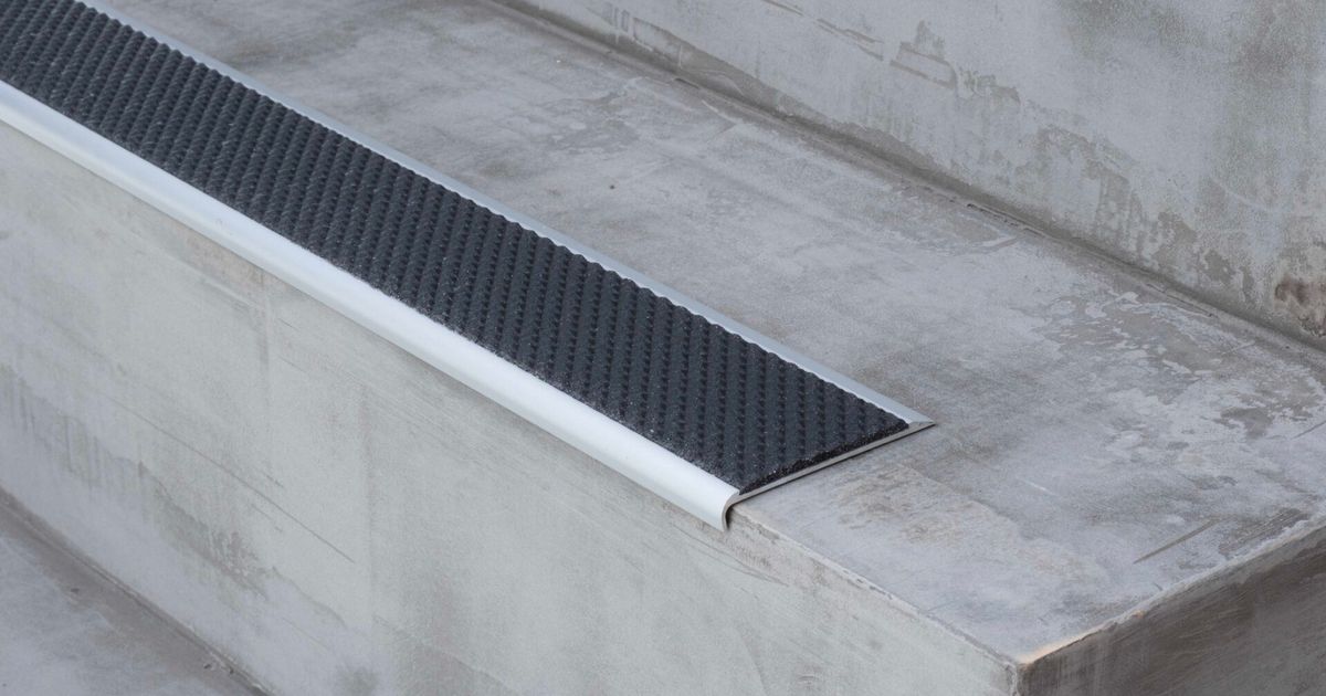 Tredsafe AA128 Stair Nosing