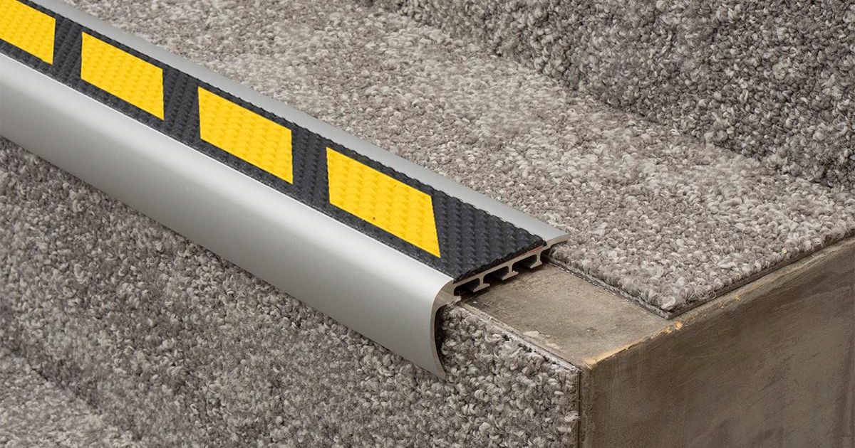 Tredsafe Inserts Safety Colours Chevron 37 mm Nosing Inserts ...
